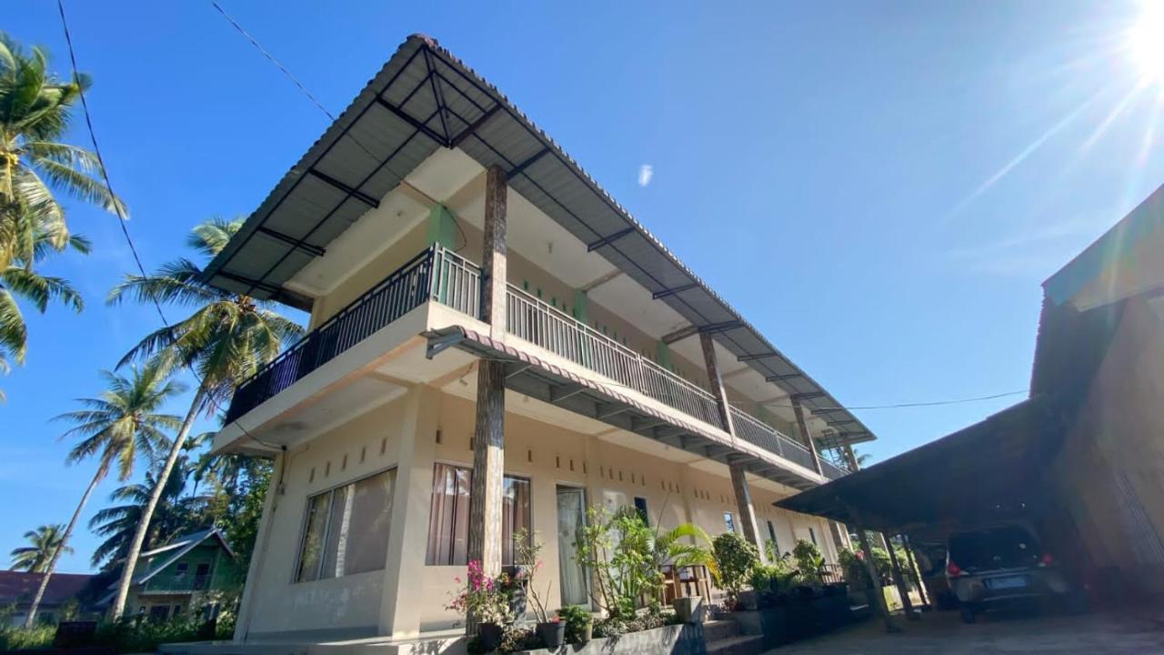 Penginapan Malompek Syariah 巴东 外观 照片